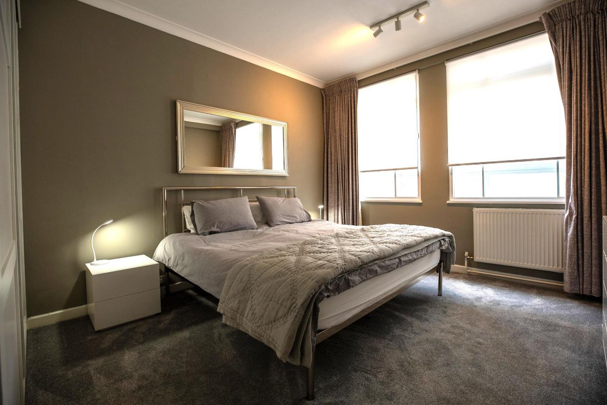 Location, Perfect For Attractions & West End Londra